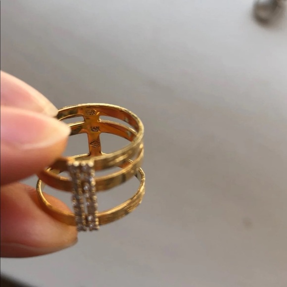 14k Solid Gold & Diamond Ring - Picture 3 of 3